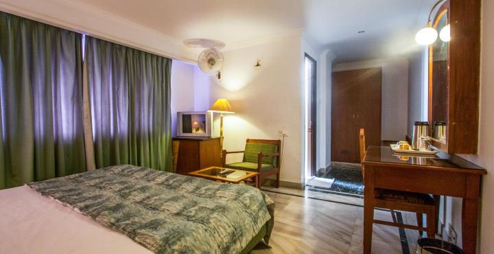 Hotel Chariot Chennai Exteriör bild